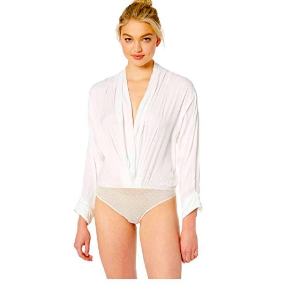 3/$15 Free people bodysuit